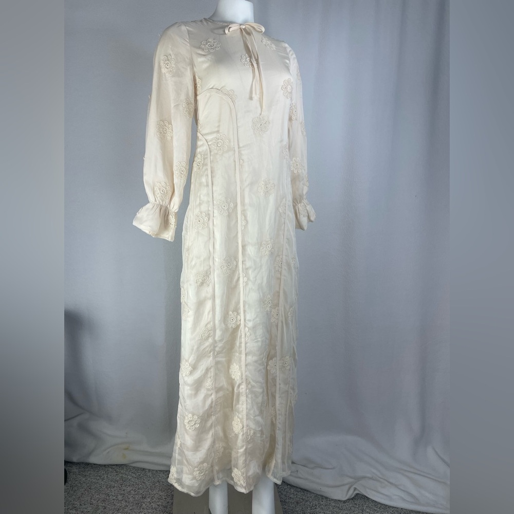 Elegant Cream Maxi Dress